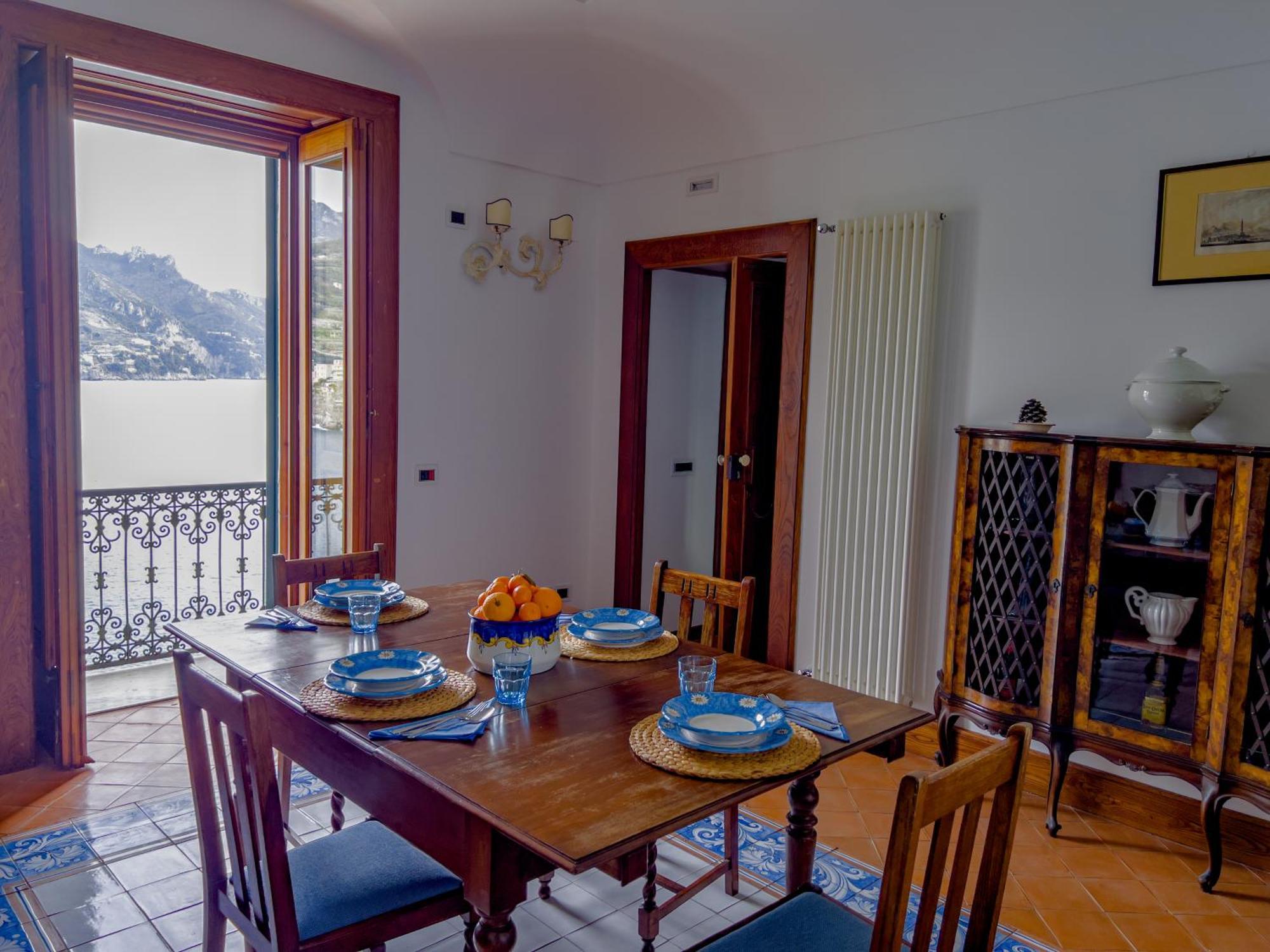 Two-Bedroom Apartment Sea View Separate Building